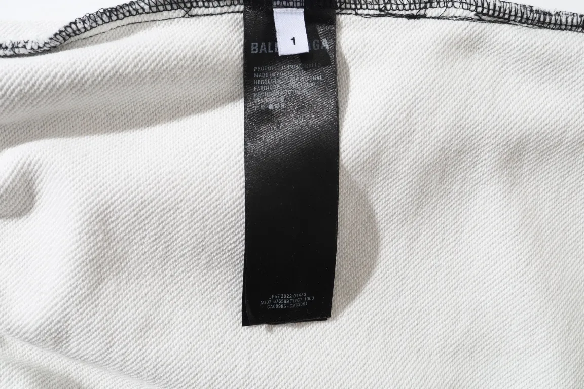 DD 032#P144 Classic LOGO : Sizes : 1 2 3 4